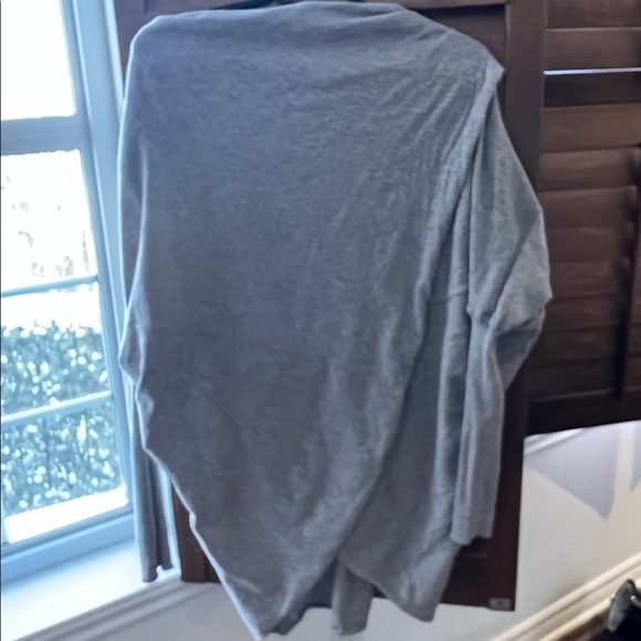 All Saints loose off the shoulder layered top. - Picture 2 of 3